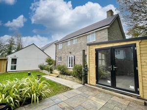 Photo 28- click for photo gallery